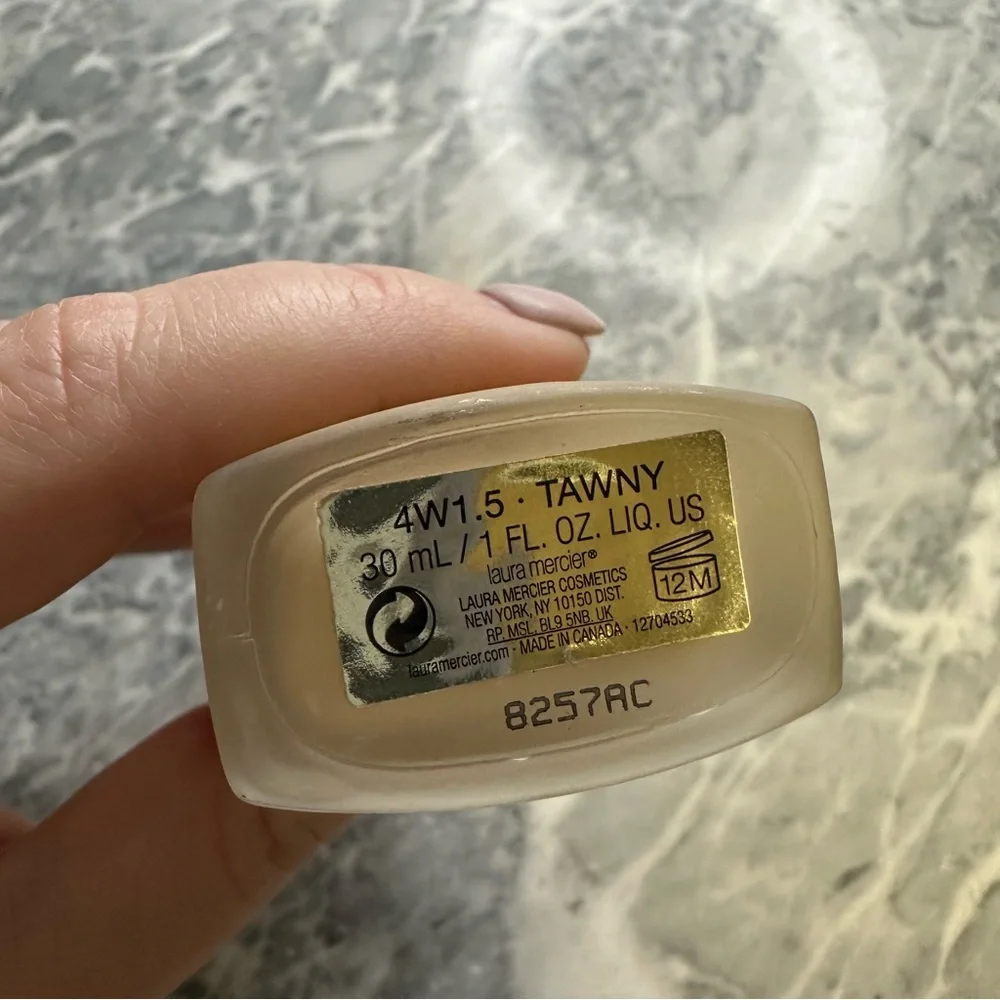 Laura Mercier‎ Flawless Fusion Foundation Tawny